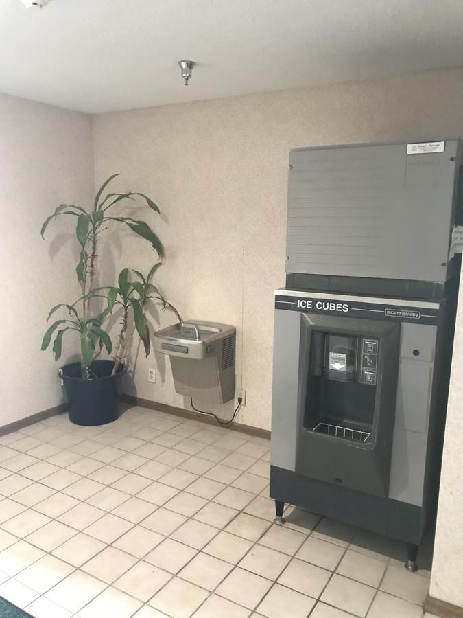 Days Inn By Wyndham Hillsboro - thumb 20