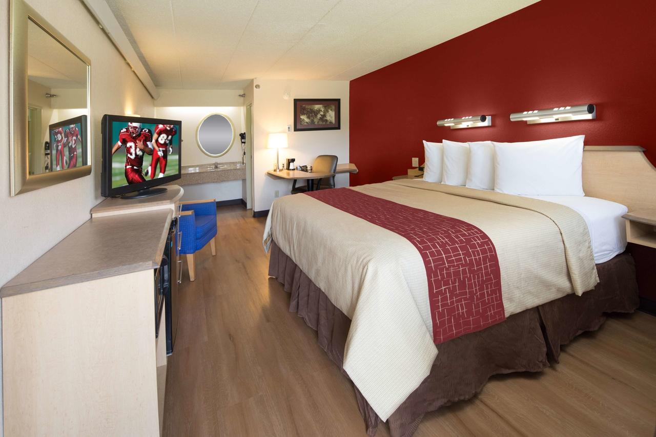 Red Roof Inn Cincinnati Northeast - Blue Ash - thumb 8