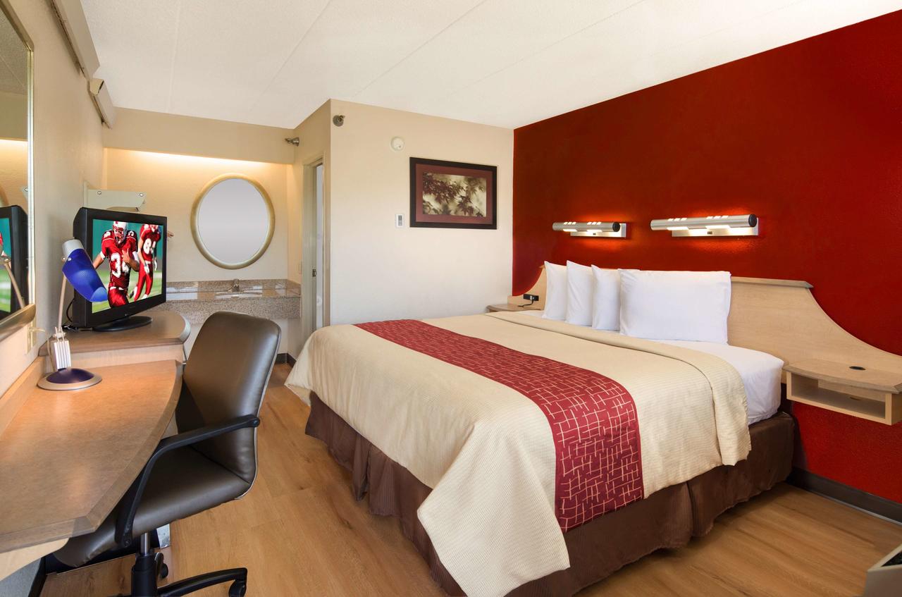 Red Roof Inn Cincinnati Northeast - Blue Ash - thumb 5