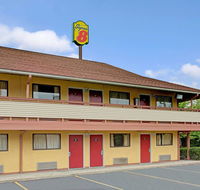 Super 8 by Wyndham Cincinnati OH - Accommodation Los Angeles