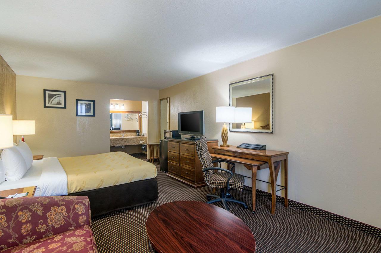 Quality Inn Shawnee - thumb 18