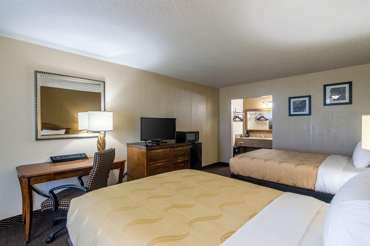 Quality Inn Shawnee - thumb 26