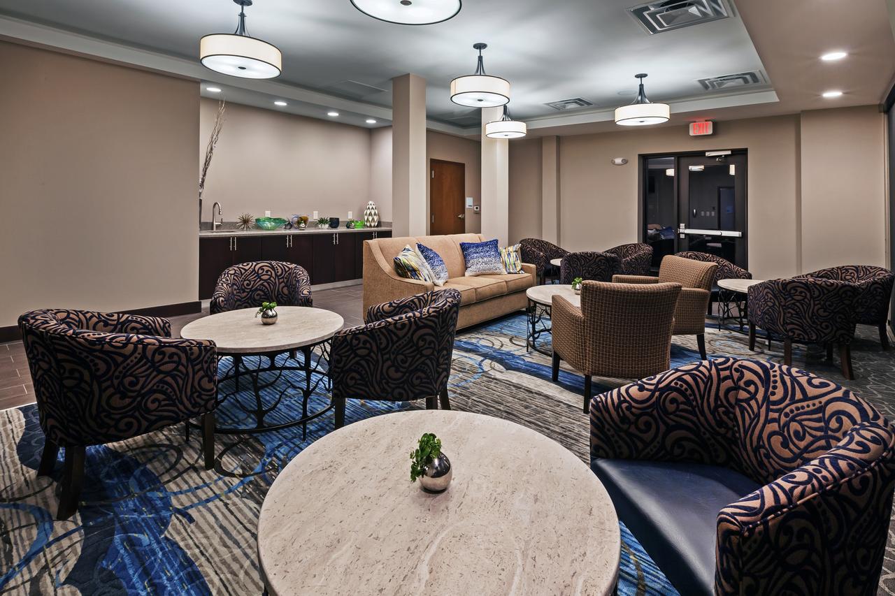 Holiday Inn Express & Suites Glenpool - thumb 1