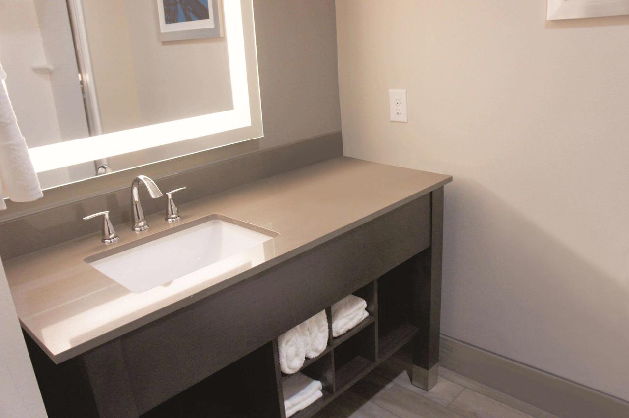 La Quinta By Wyndham Ponca City - thumb 19