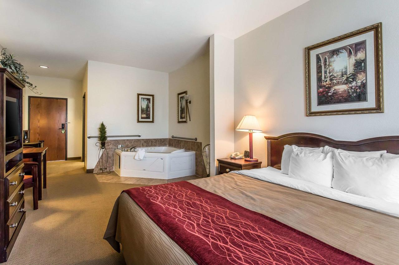 Quality Inn & Suites Guymon - thumb 25