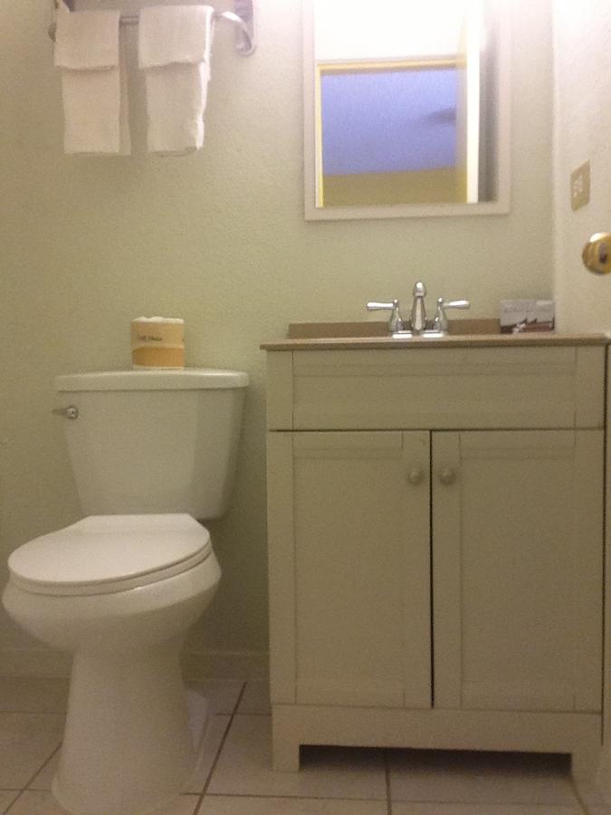Madill Inn - thumb 18