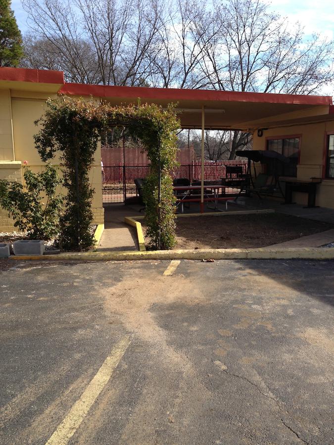 Madill Inn - thumb 5