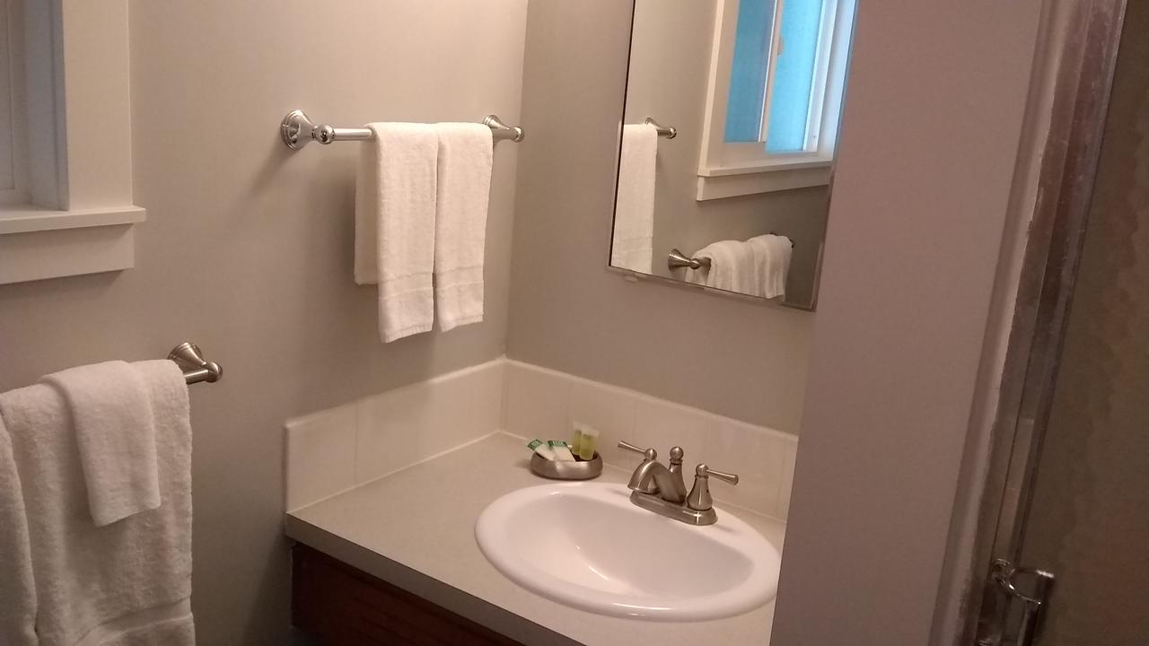 McKenzie Downhill - thumb 8