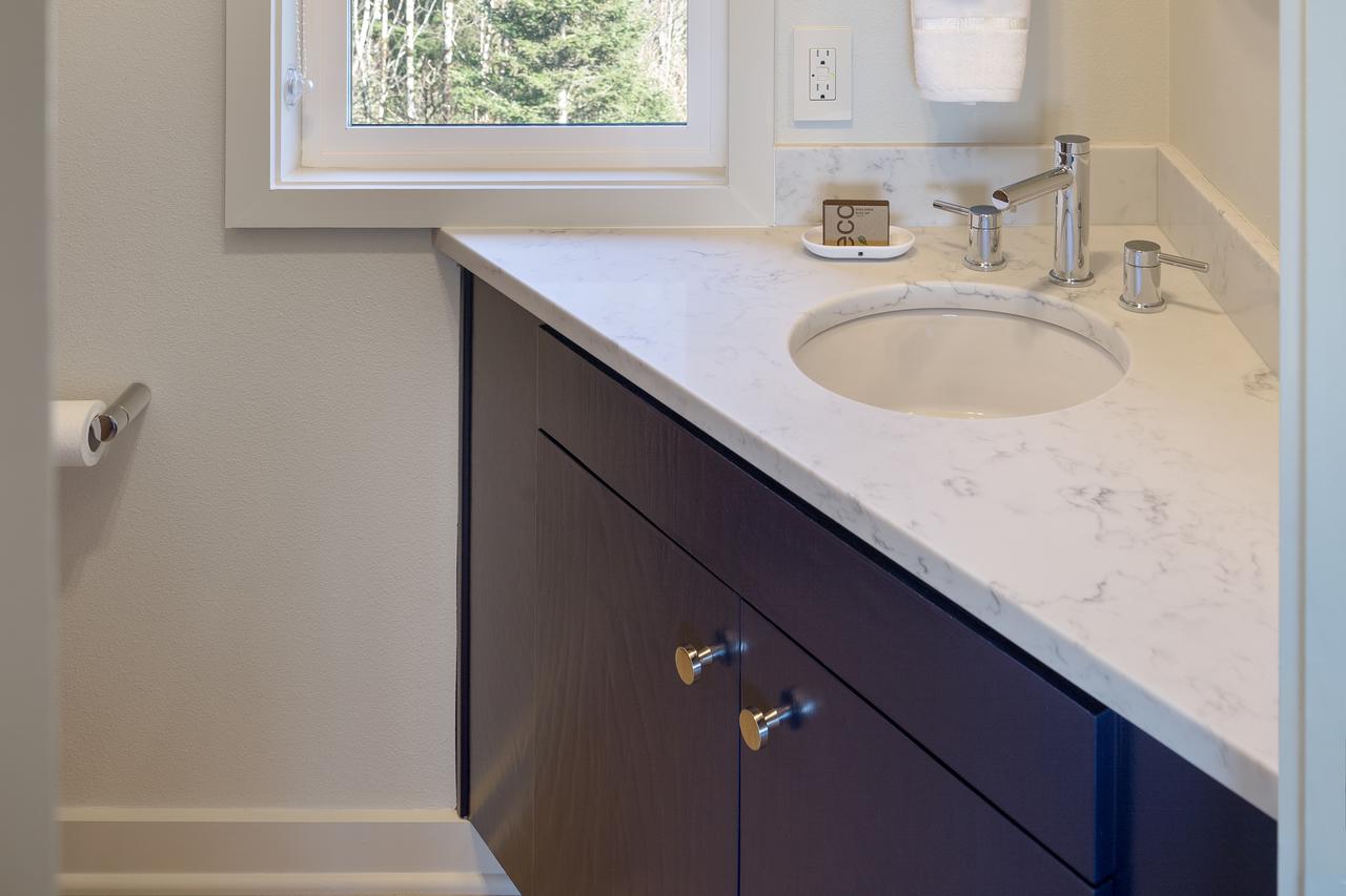 78986 Cove Beach Rd Home - thumb 5