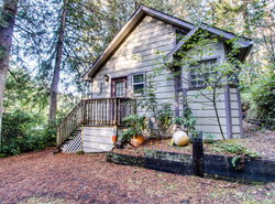 Marcia's Mercer Lake Chateau