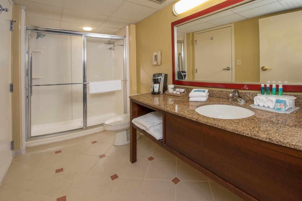 Holiday Inn Express State College At Williamsburg Square - thumb 21