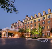 Holiday Inn Express State College at Williamsburg Square - Accommodation Los Angeles