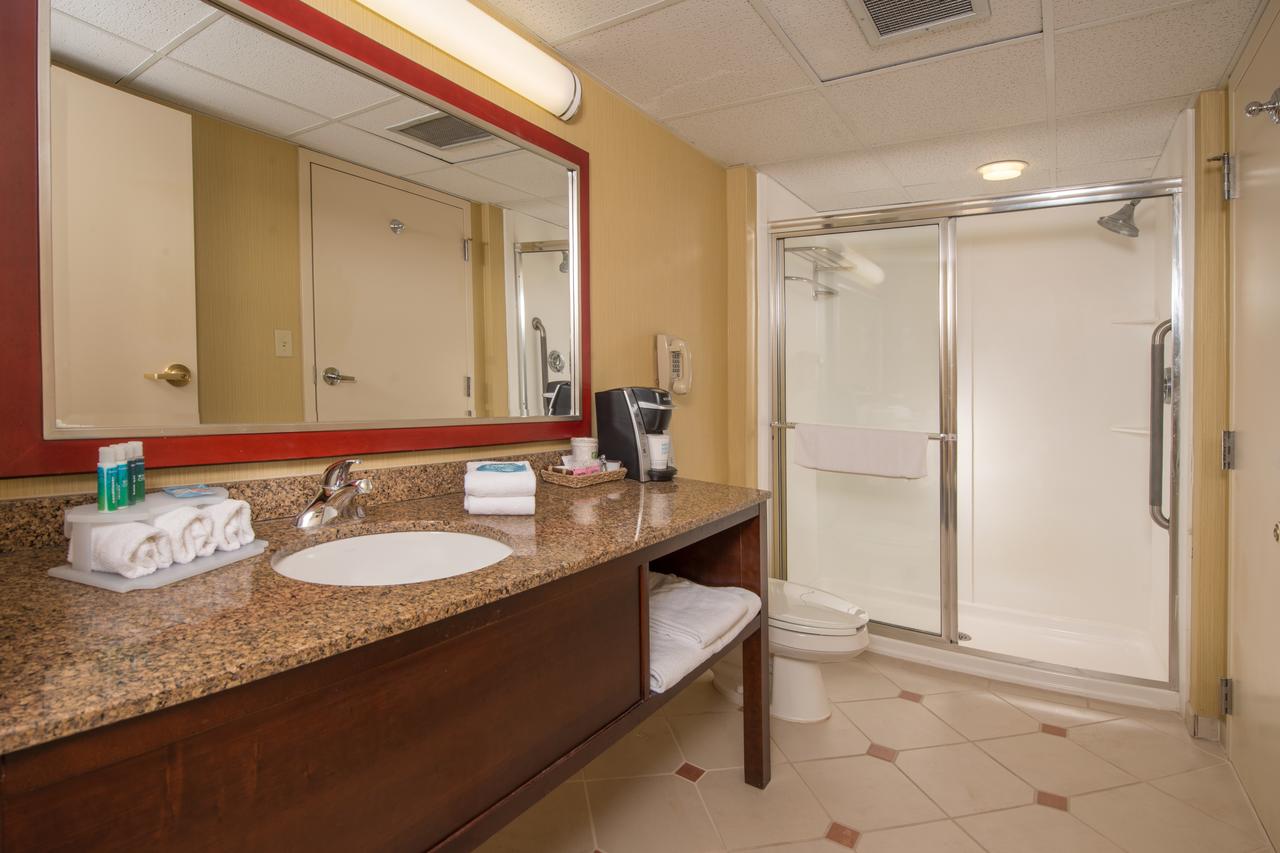 Holiday Inn Express State College At Williamsburg Square - thumb 19