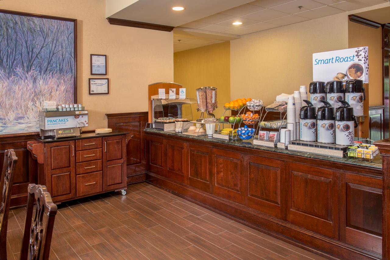 Holiday Inn Express State College At Williamsburg Square - thumb 6