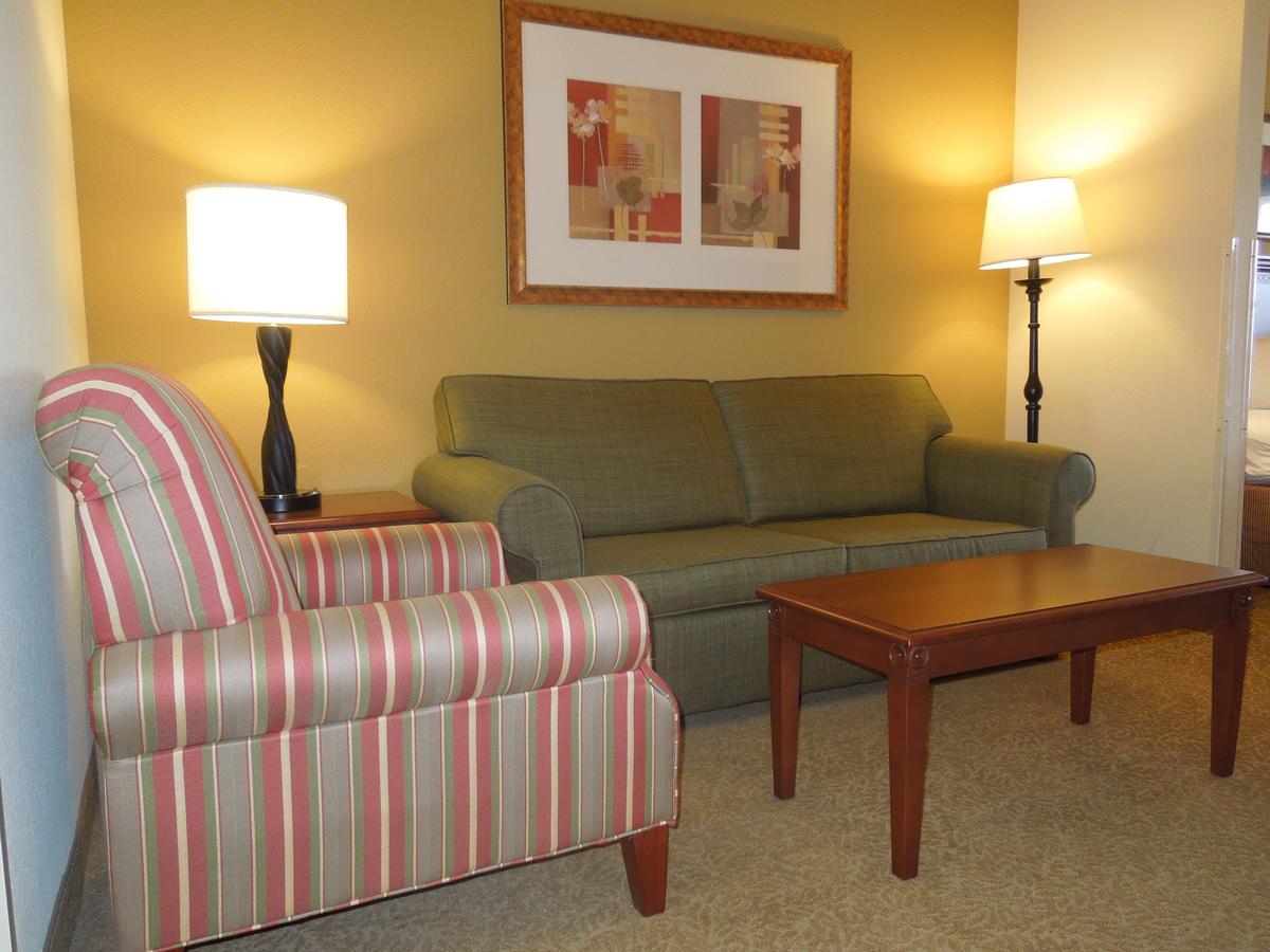 Country Inn & Suites By Radisson, Harrisburg At Union Deposit Road, PA - thumb 21