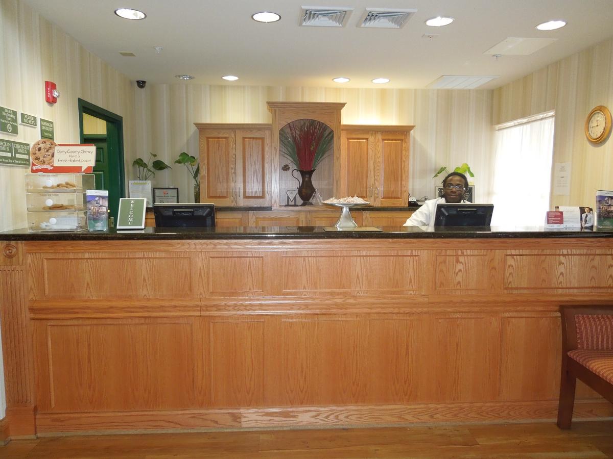 Country Inn & Suites By Radisson, Harrisburg At Union Deposit Road, PA - thumb 14