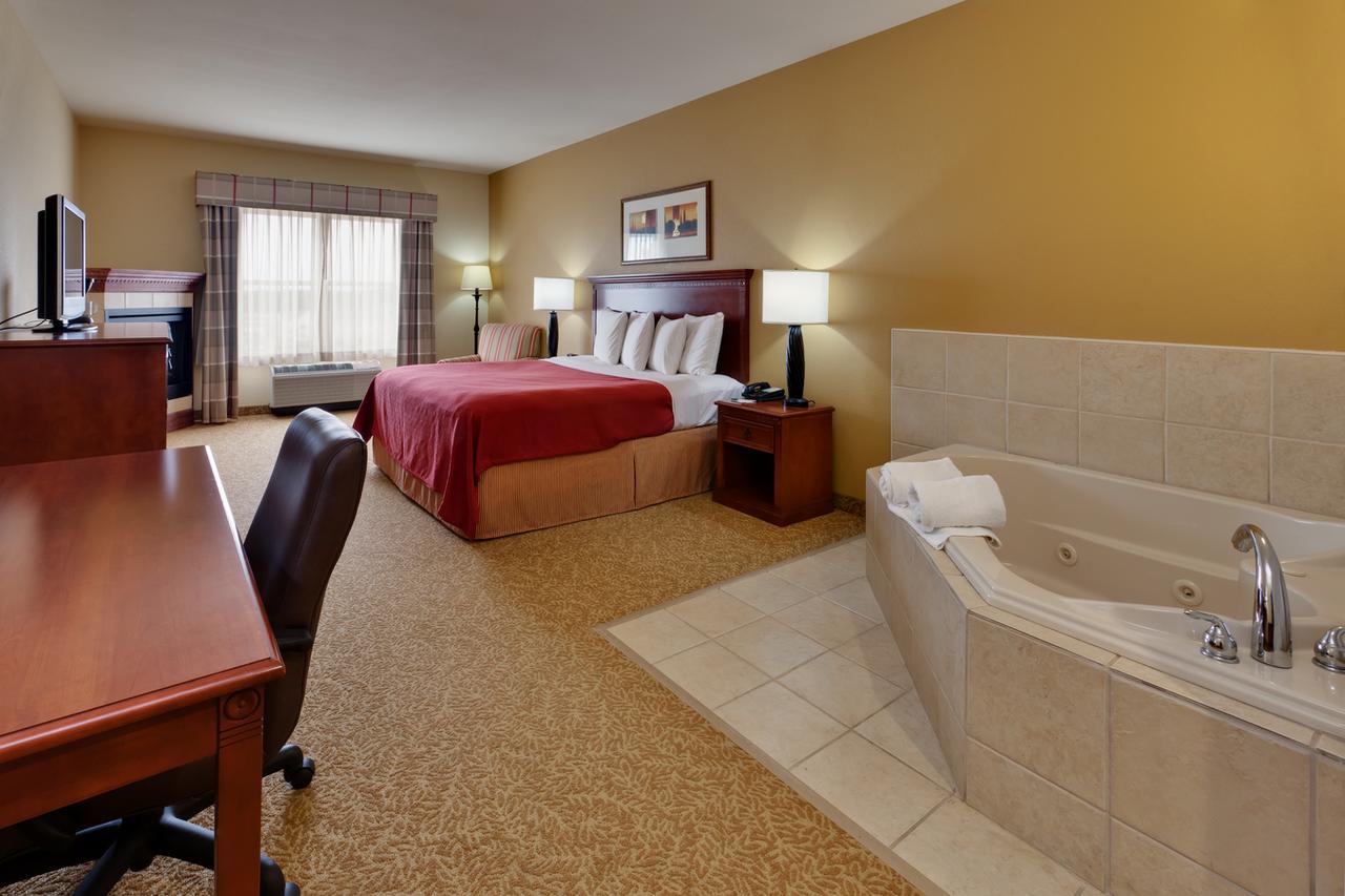 Country Inn & Suites By Radisson, Harrisburg At Union Deposit Road, PA - thumb 1