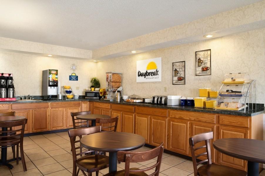 Days Inn By Wyndham Monroeville Pittsburgh - thumb 12