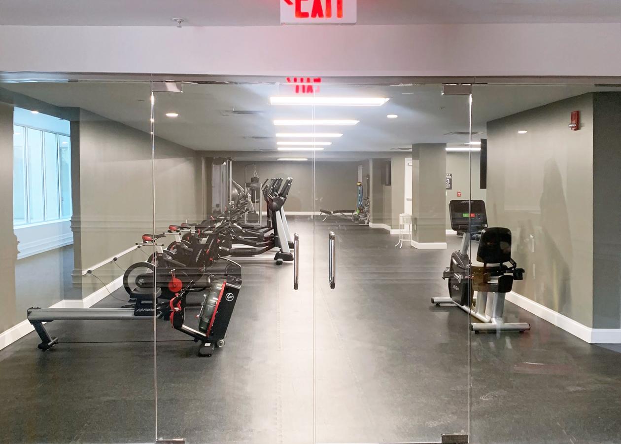 Global Luxury Suites At Downtown Pittsburgh - thumb 2