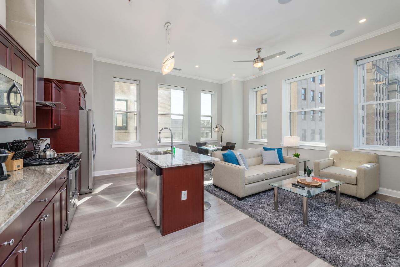 Global Luxury Suites At Downtown Pittsburgh - thumb 10