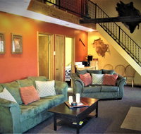 Woodland - Accommodation Los Angeles