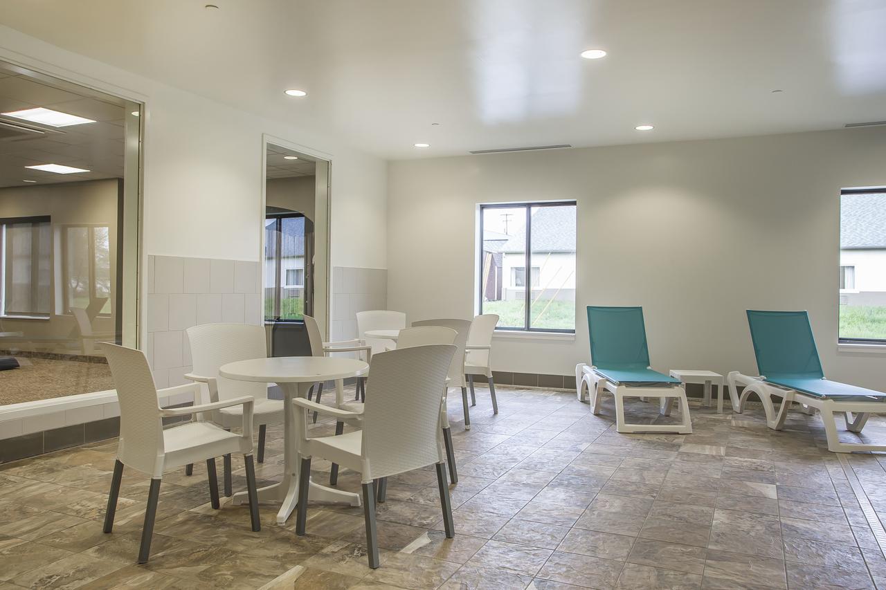 Comfort Inn PA Turnpike - I-81 - thumb 22