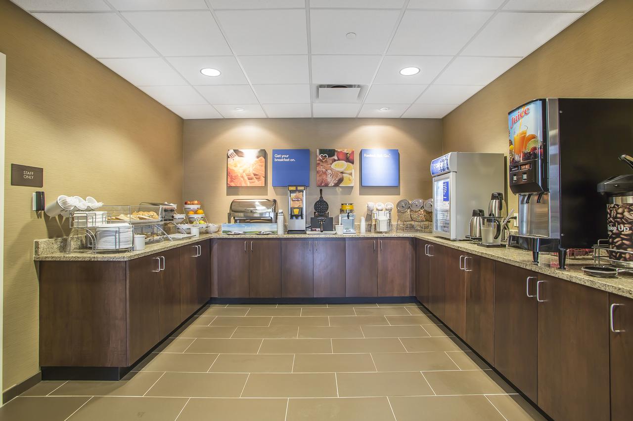 Comfort Inn PA Turnpike - I-81 - thumb 7