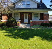 Lovely Home with Front Porch - Accommodation Los Angeles