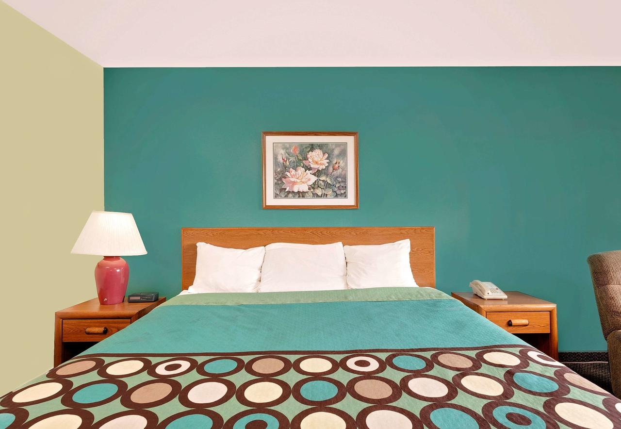 Super 8 By Wyndham Carlisle-South - thumb 22