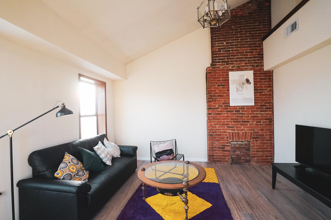 Spacious Loft In Central Art Museum East Peniti Area - thumb 0