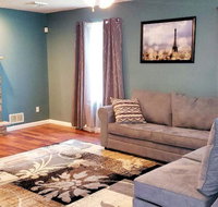 Large 4BR Modern Home Poconos - Accommodation Los Angeles