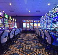 Twin River Casino Hotel - Accommodation Los Angeles