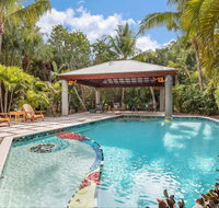 Island Style - Accommodation Los Angeles