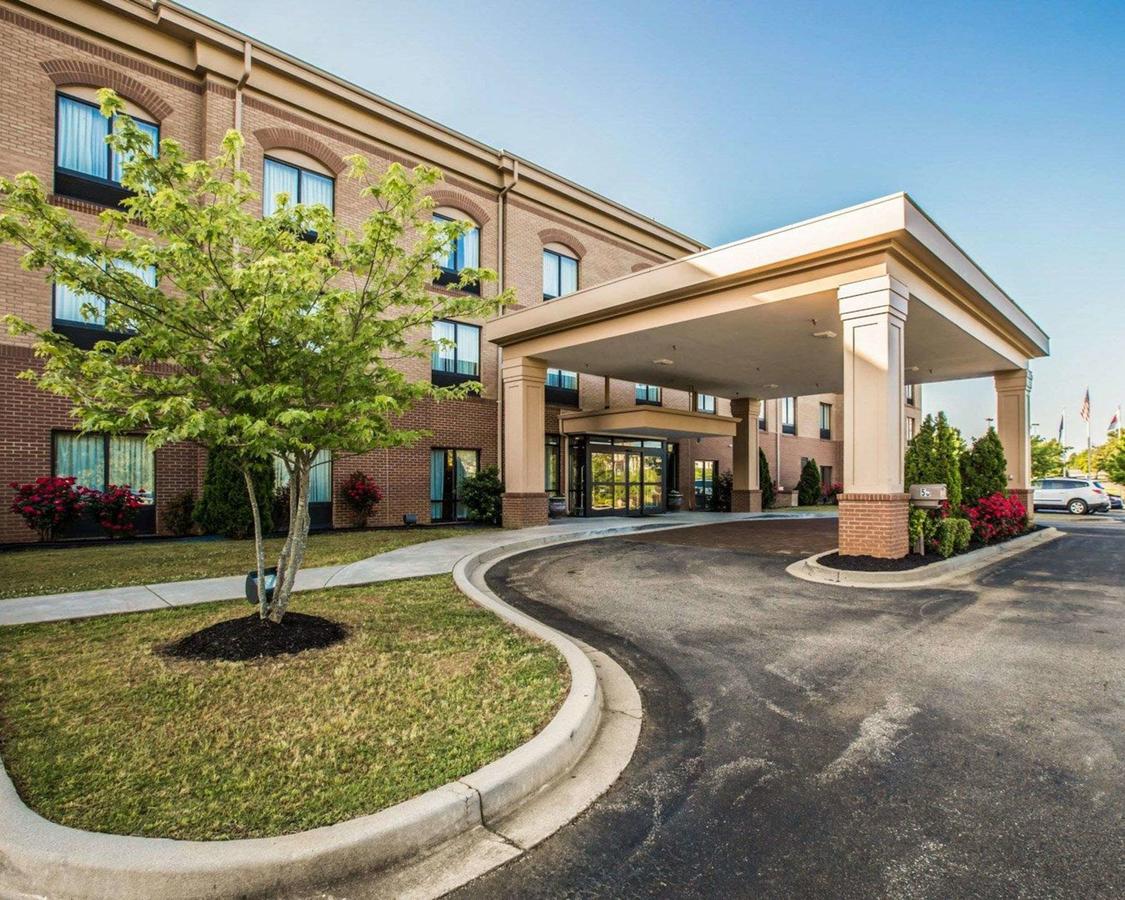 Comfort Suites At WestGate Mall - thumb 8
