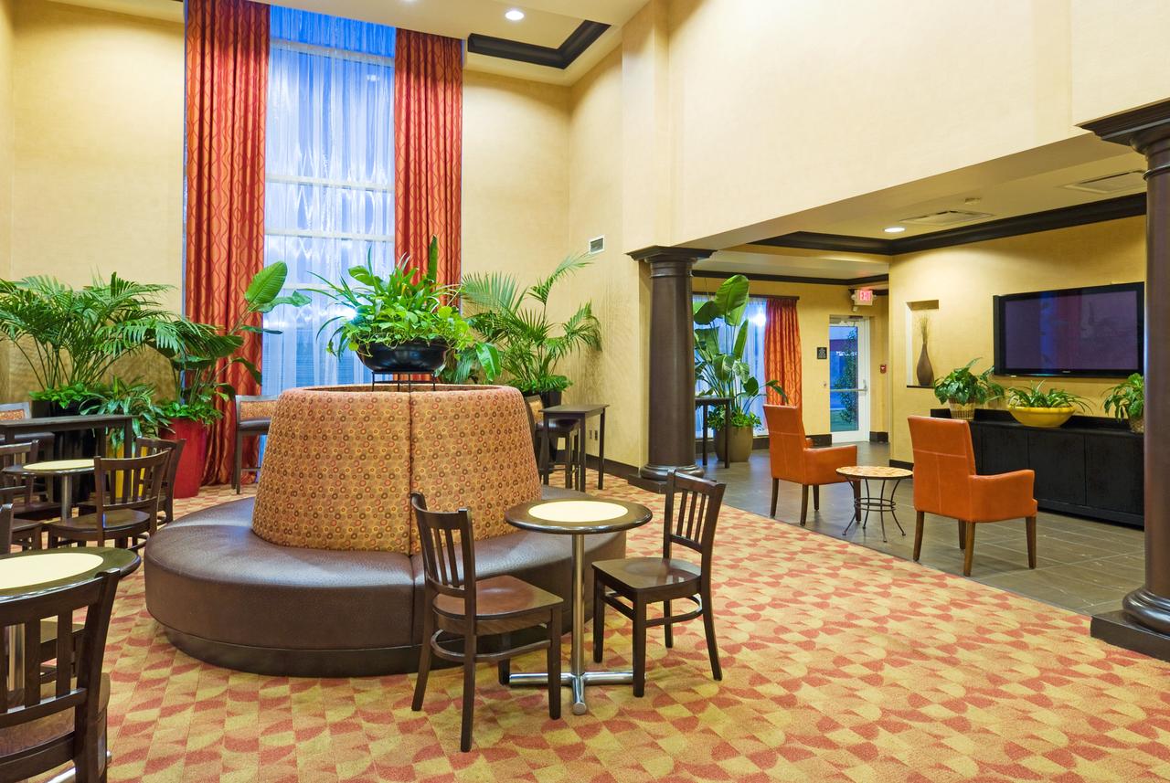 Holiday Inn Express Hotel & Suites Columbia-Fort Jackson - thumb 5