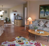 Gray Heron House - Accommodation Los Angeles