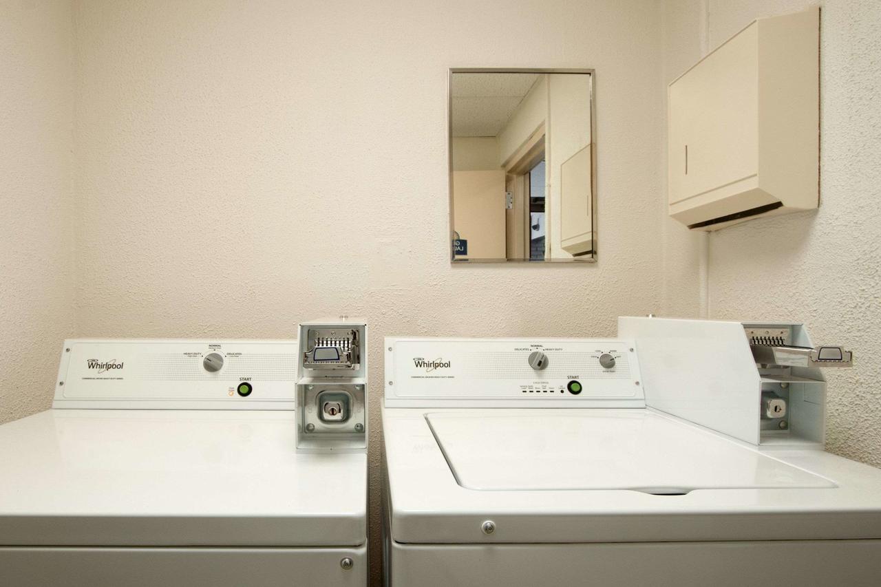 Days Inn By Wyndham Seneca - thumb 22