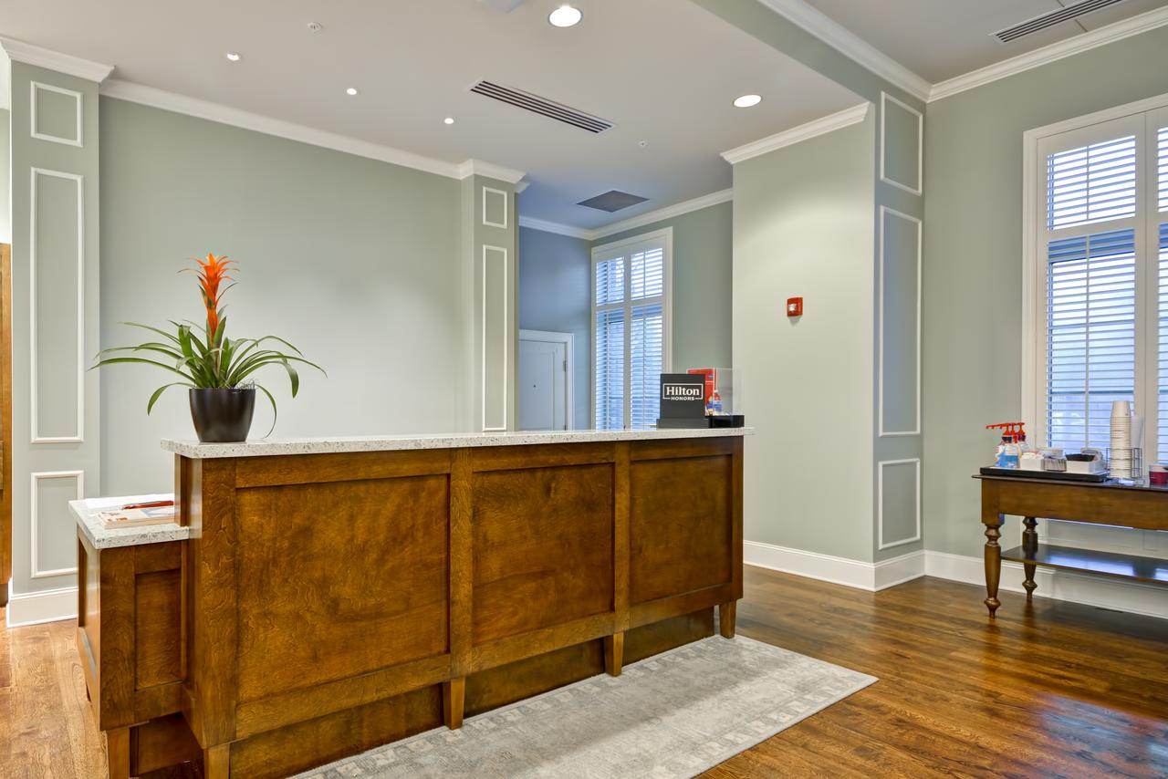 Hampton Inn & Suites Charleston Airport - thumb 34