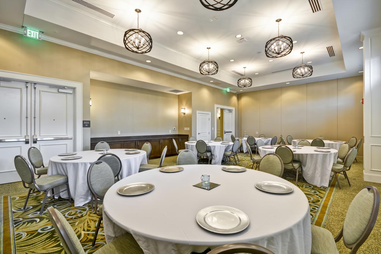 Hampton Inn & Suites Charleston Airport - thumb 20