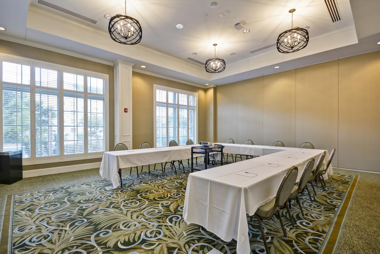 Hampton Inn & Suites Charleston Airport - thumb 29
