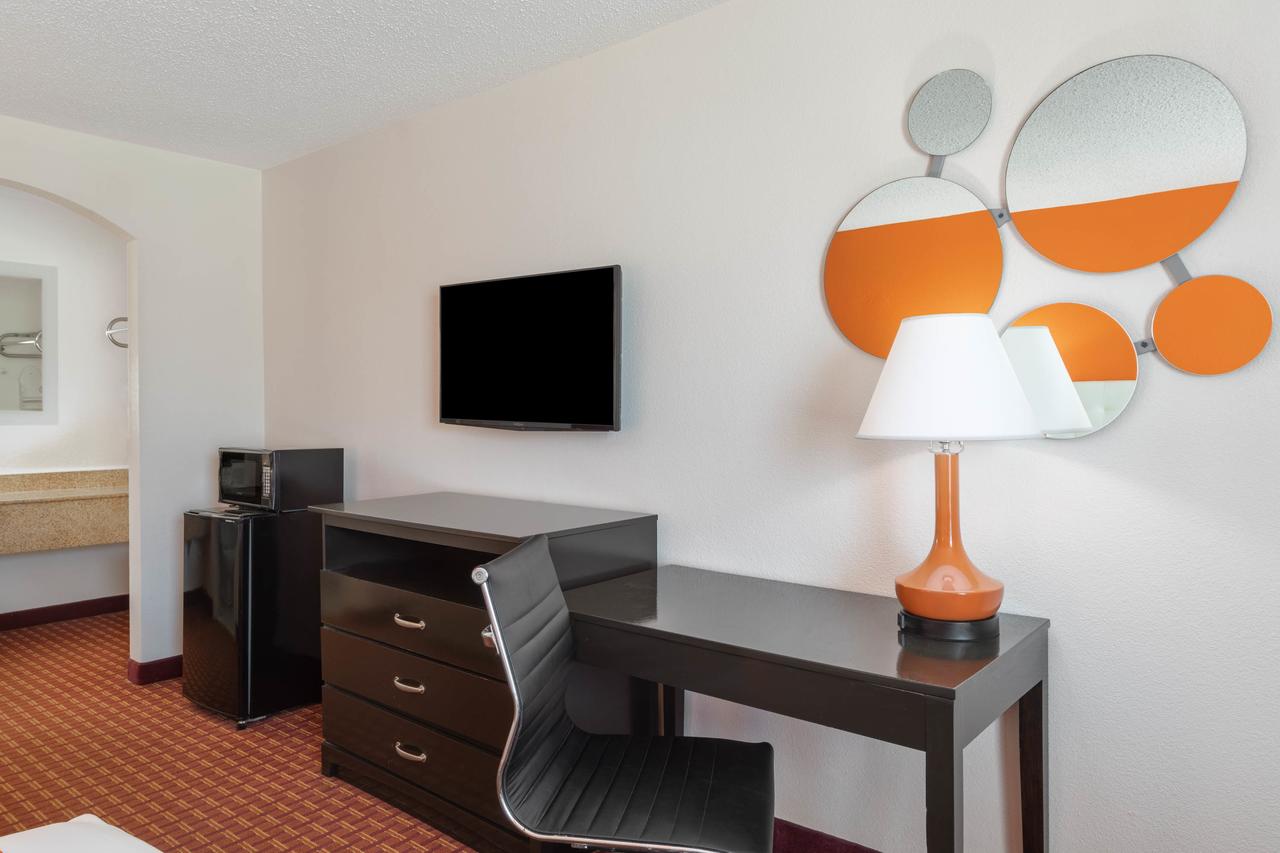 Howard Johnson By Wyndham Rock Hill - thumb 8