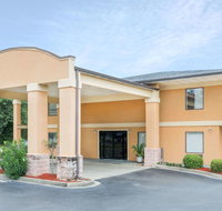Days Inn by Wyndham North Columbia Ft. Jackson - Accommodation Los Angeles