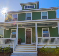 Celtic Green - Accommodation Los Angeles