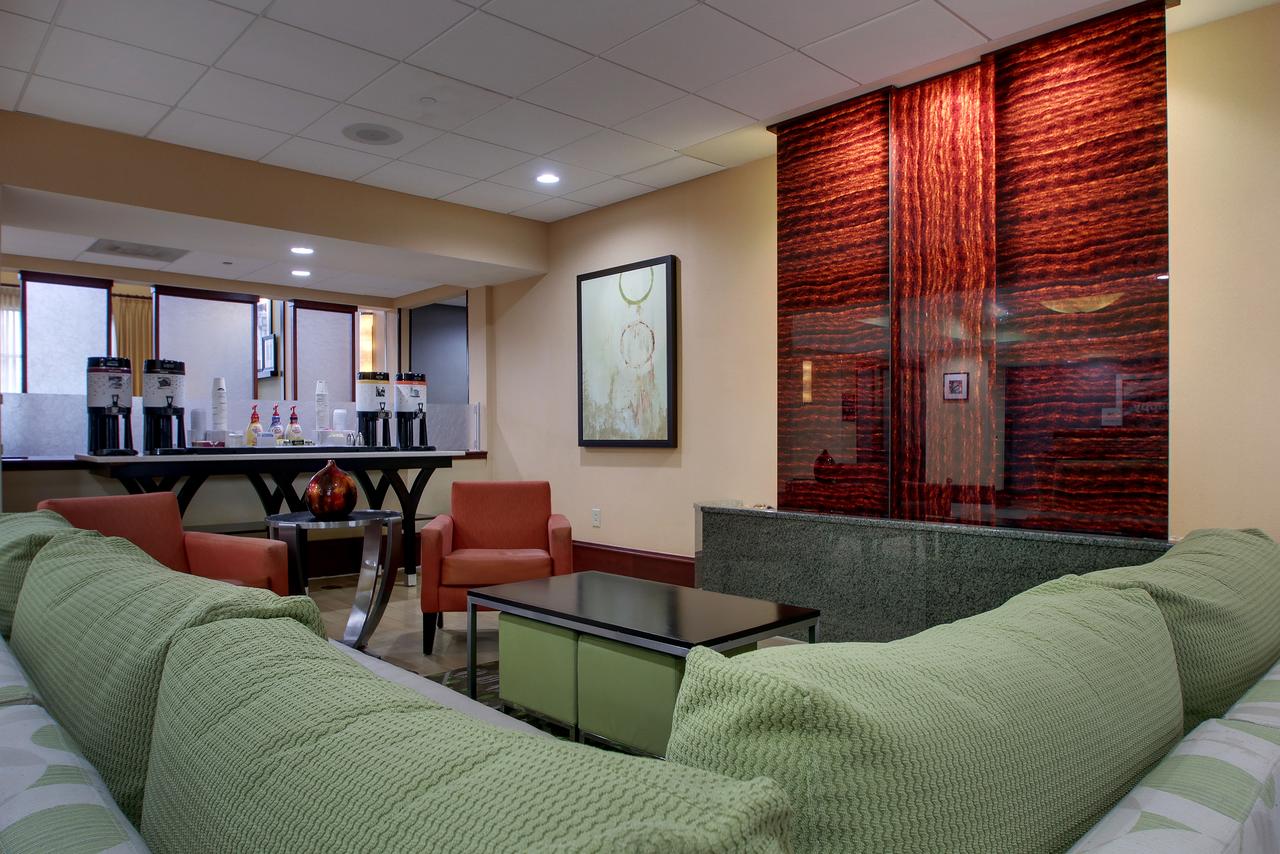 Hampton Inn & Suites Spartanburg-I-26-Westgate Mall - thumb 11