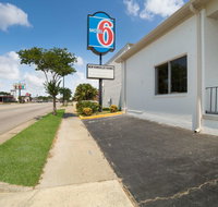 Motel 6 Orangeburg - Accommodation Los Angeles