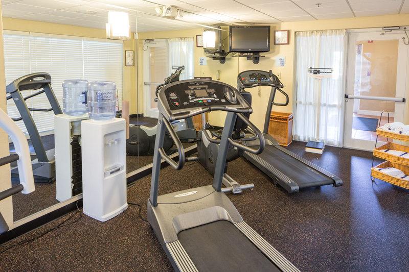 Holiday Inn Express & Suites I-26 & Us 29 At Westgate Mall - thumb 37