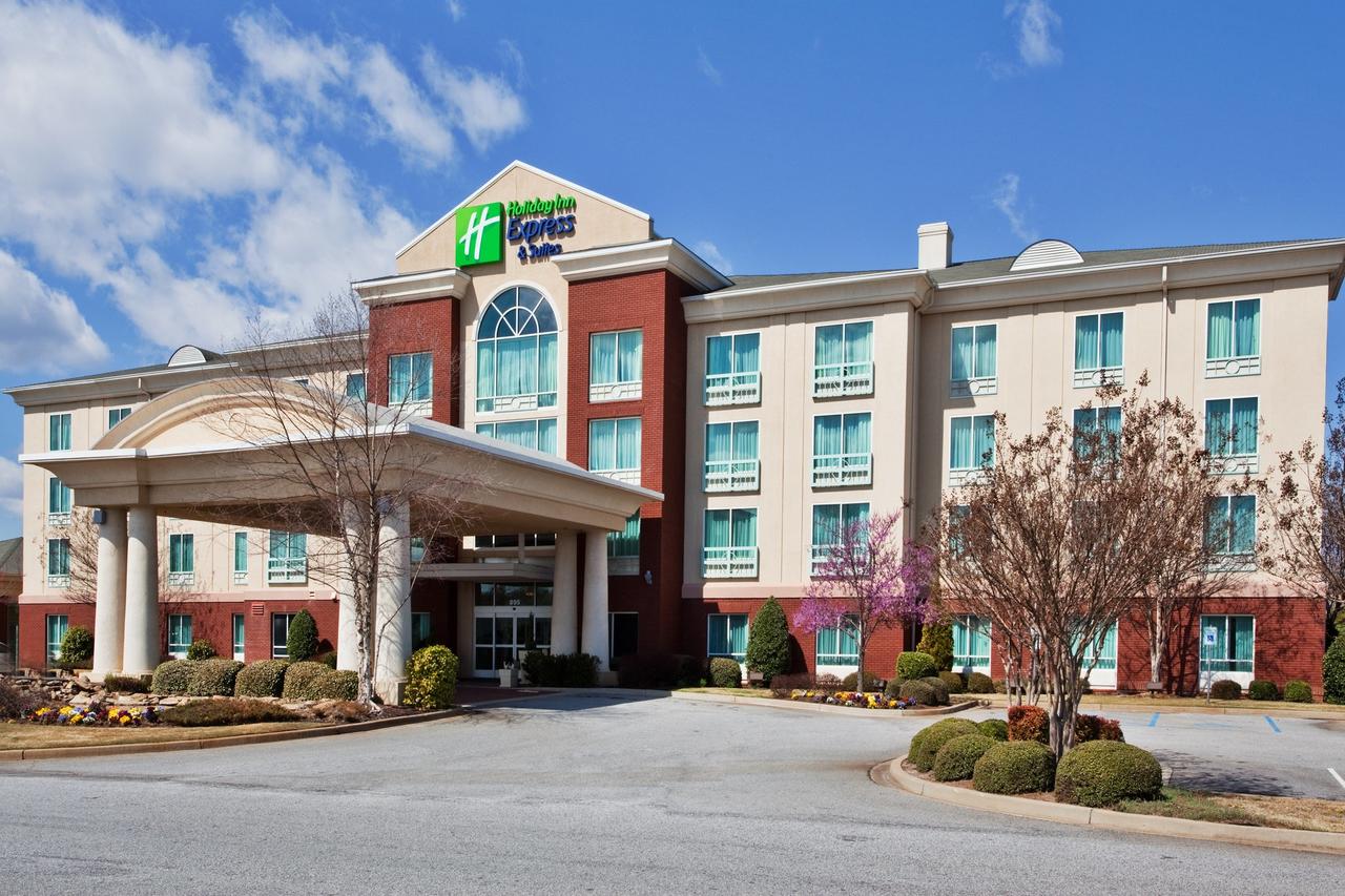 Holiday Inn Express & Suites I-26 & Us 29 At Westgate Mall - thumb 10