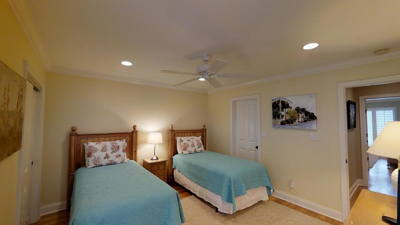 4581 Parkside Villa - thumb 7