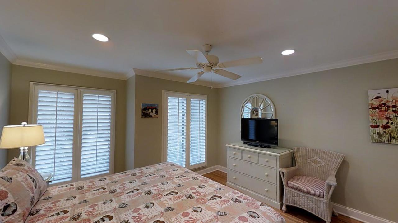 4581 Parkside Villa - thumb 5