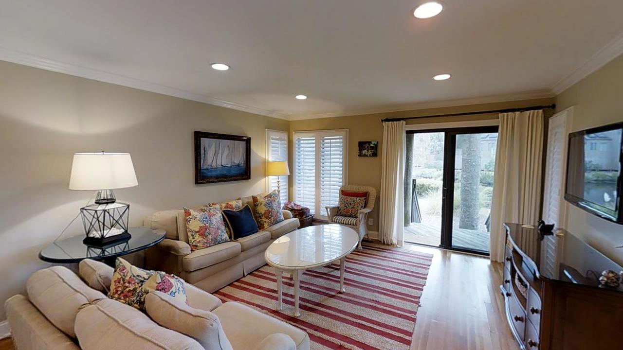 4581 Parkside Villa - thumb 0